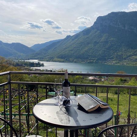 Casa Carla, Bis 4 Personen, Garten, Balkon Mit Blick Auf Den See Und Die Berge Crone Exterior foto